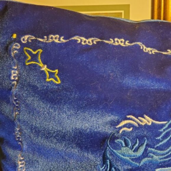 Harry Potter The Noble Collection Ravenclaw Blue Velvety Pillow Silky Pouch EUC - Picture 5 of 12